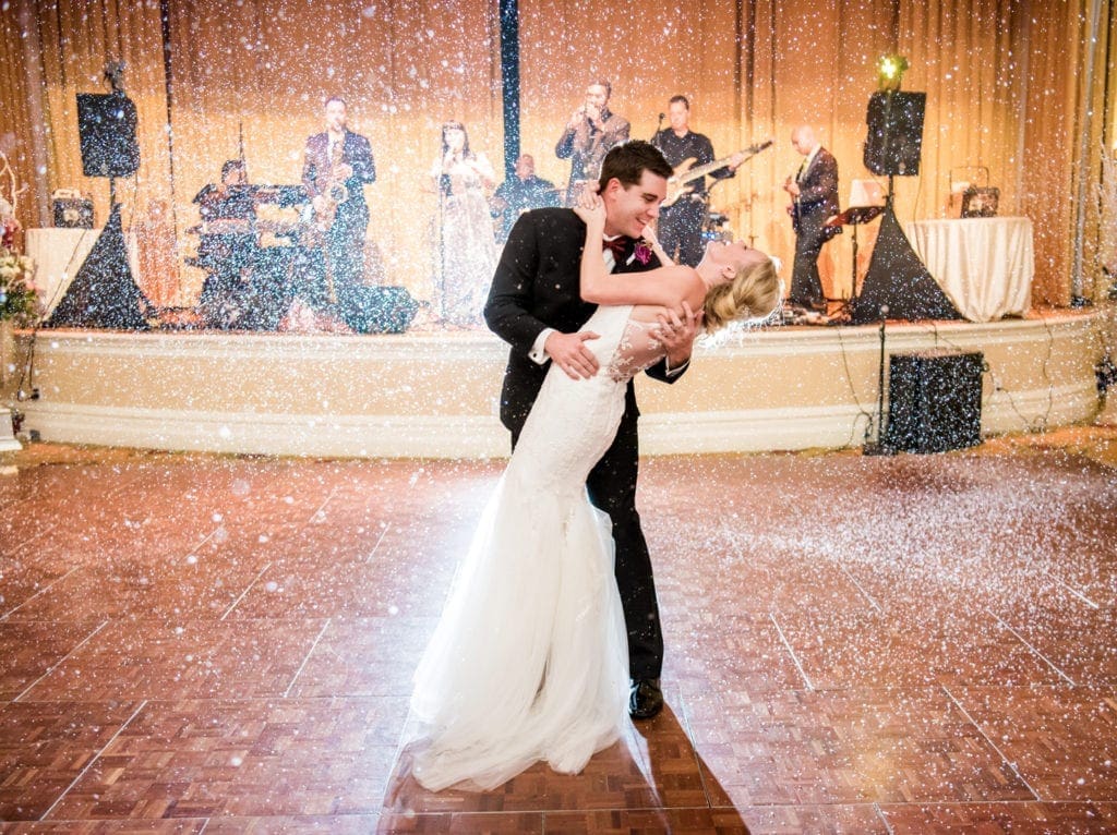 wedding couple dancing