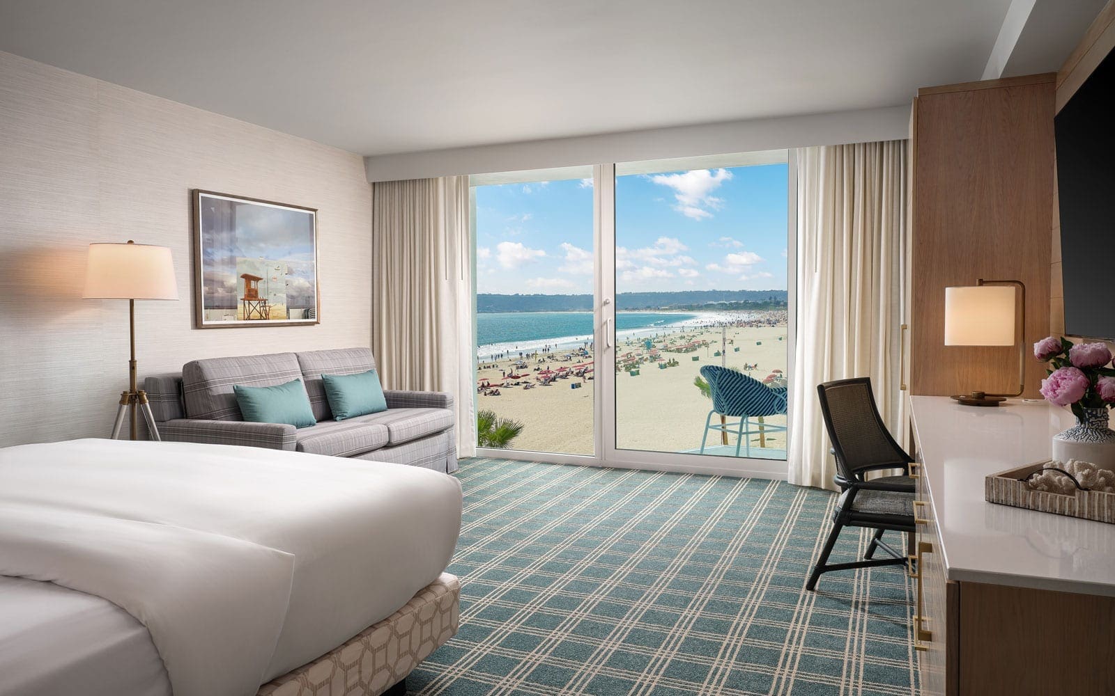 The Views Ocean View – Mobility Accessible with Roll-in Shower