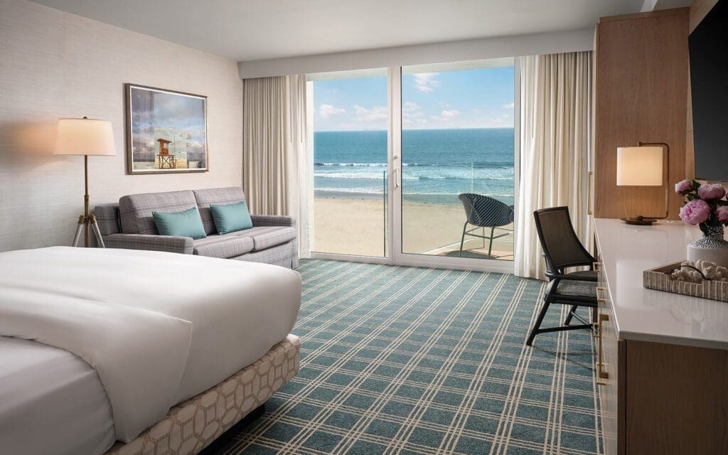 The Views Oceanfront King