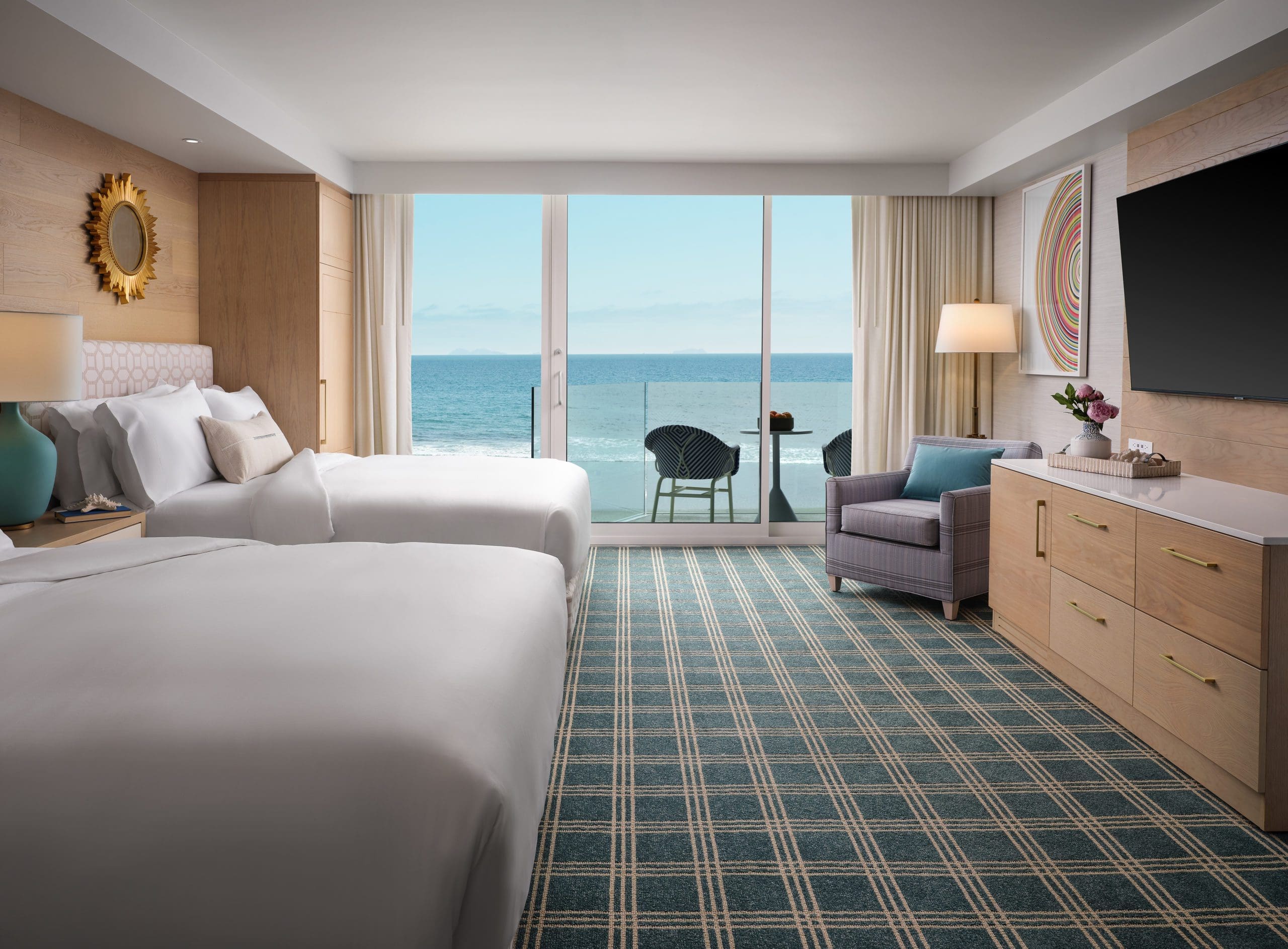 The Views Oceanfront – Mobility Accessible with Tub