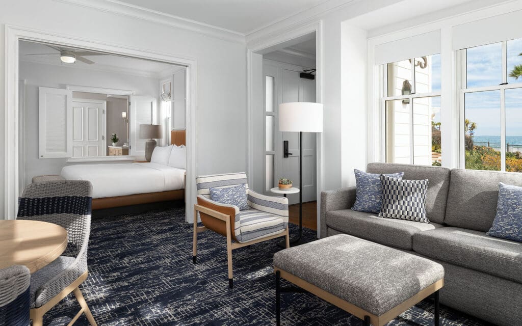 Junior Suite Reverse