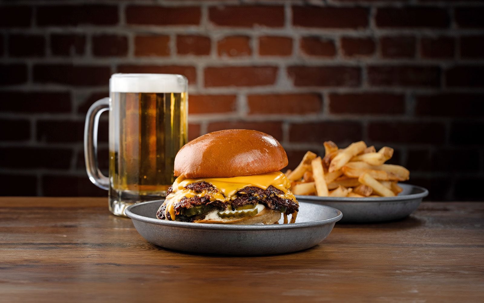 Smash Burger with beer and fries